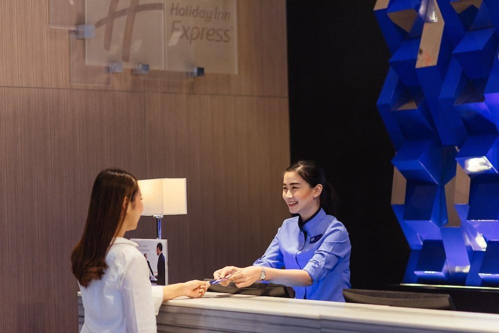 Holiday Inn Express Bangkok Siam photo 3