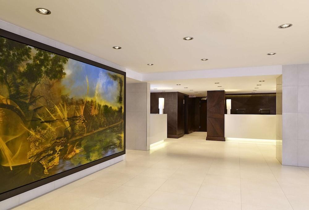 DoubleTree by Hilton London - Hyde Park photo 2