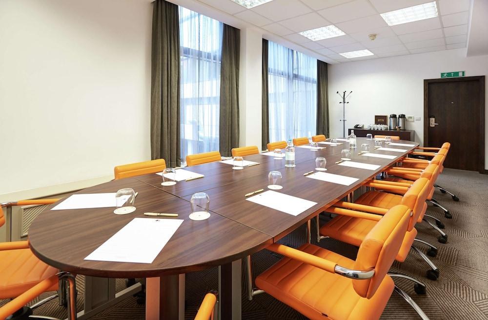 DoubleTree by Hilton London - Hyde Park photo 4