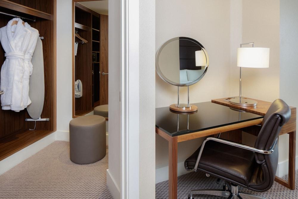 Hilton London Wembley photo 3