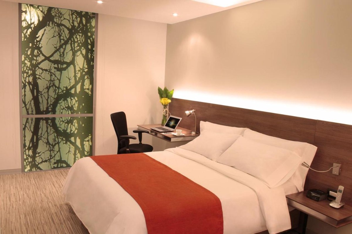 BOGOTA 100 DESIGN HOTEL BY SARASTI photo 2