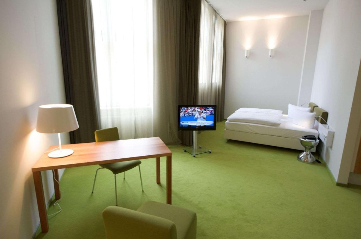 WYNDHAM GARDEN BERLIN MITTE photo 2