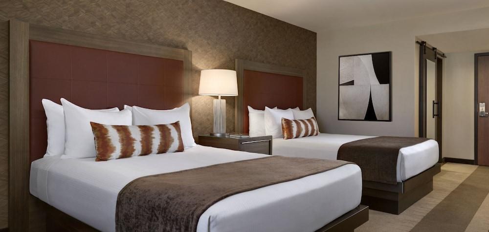 SANTA FE STATION HOTEL & CASINO photo 2