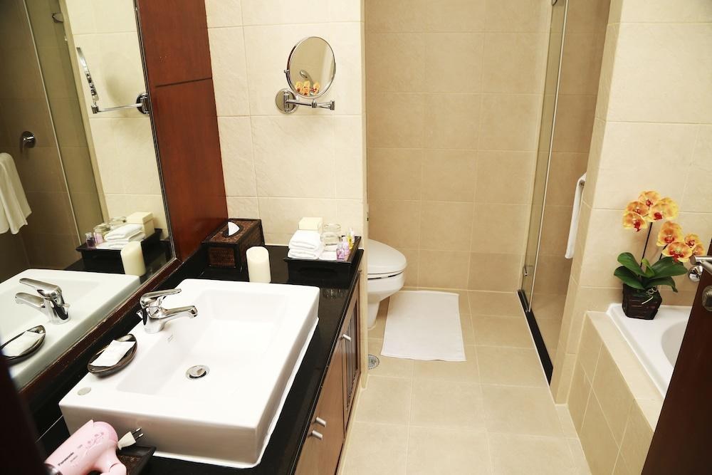 GRAND MERCURE ASOKE RESIDENCE photo 2