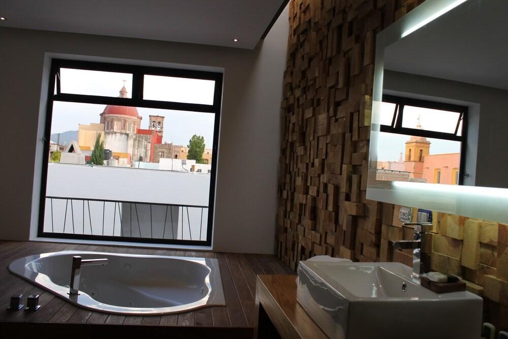 MO17 HOTEL BOUTIQUE photo 4