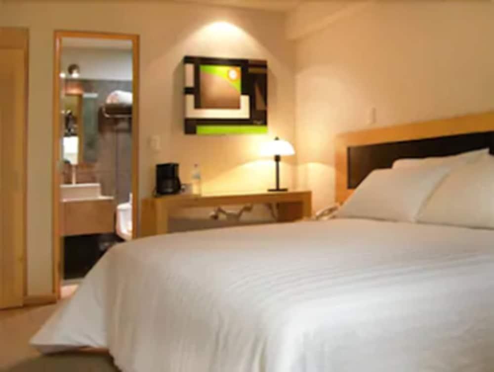 Rymma Hotel