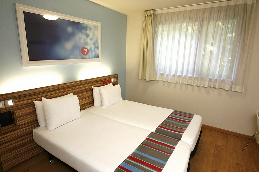 TRAVELODGE BARCELONA POBLENOU photo 3