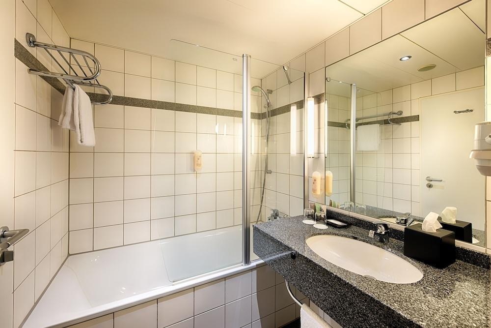 HOTEL DÜSSELDORF SEESTERN photo 4