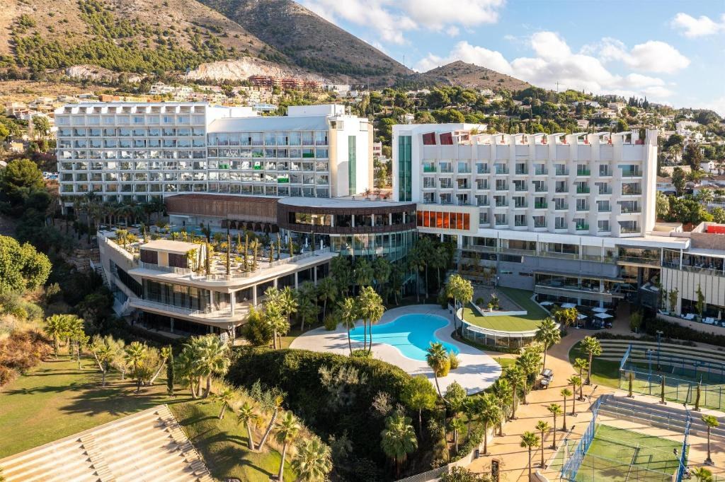HIGUERON HOTEL MALAGA, CURIO COLLECTION BY HILTON-FIT