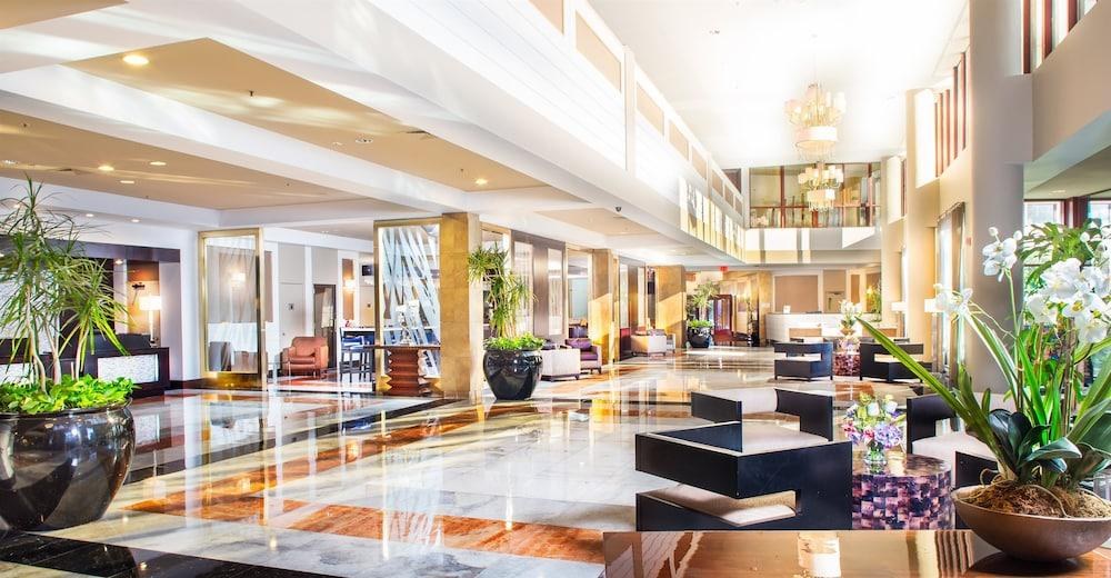 LAGUARDIA PLAZA HOTEL photo 4
