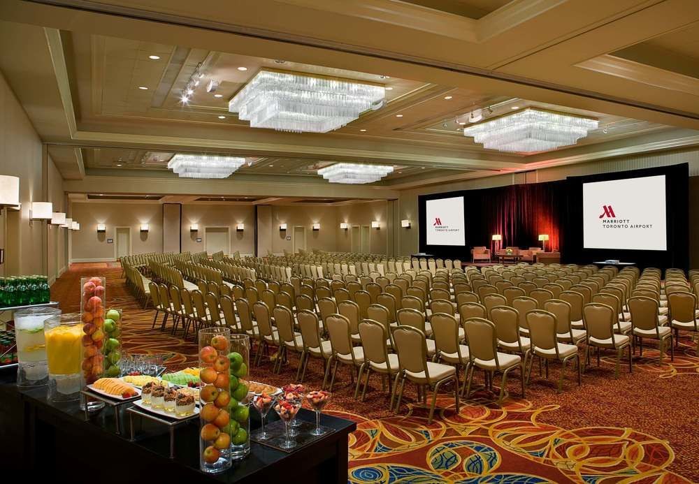 TORONTO AIRPORT MARRIOTT HOTEL photo 2