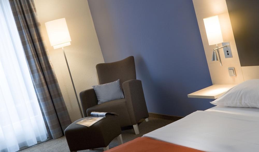 MERCURE HOTEL BERLIN CITY WEST photo 2