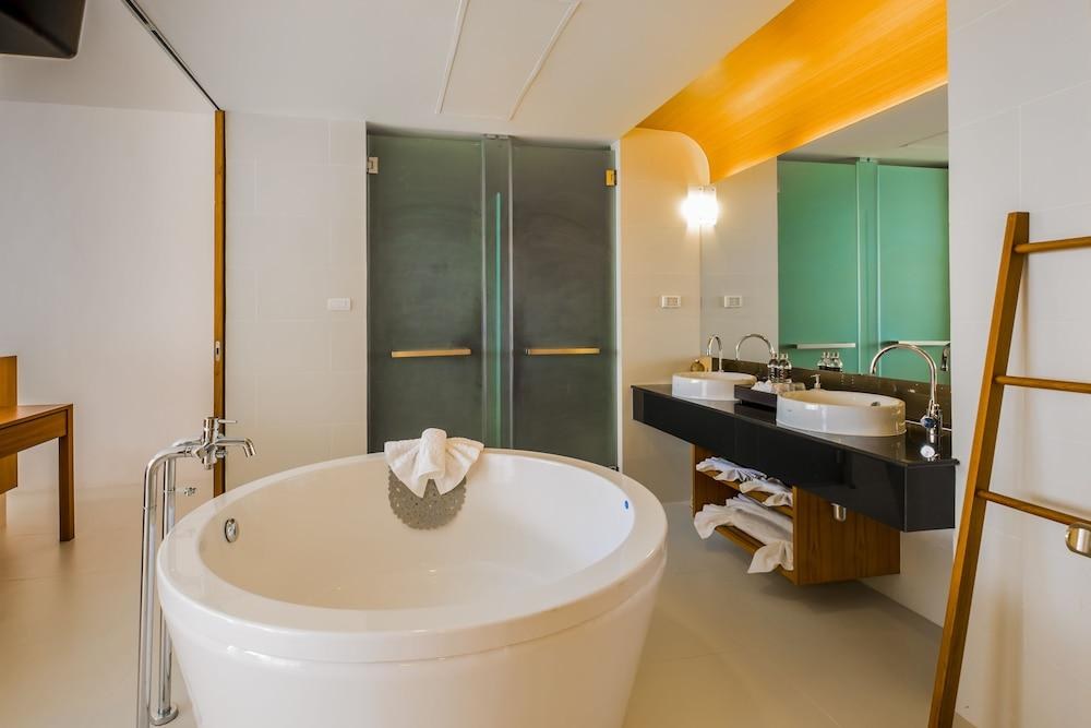 G HUA HIN RESORT & MALL photo 2