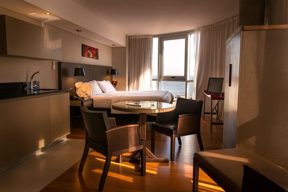 Axsur Design Hotel photo 2