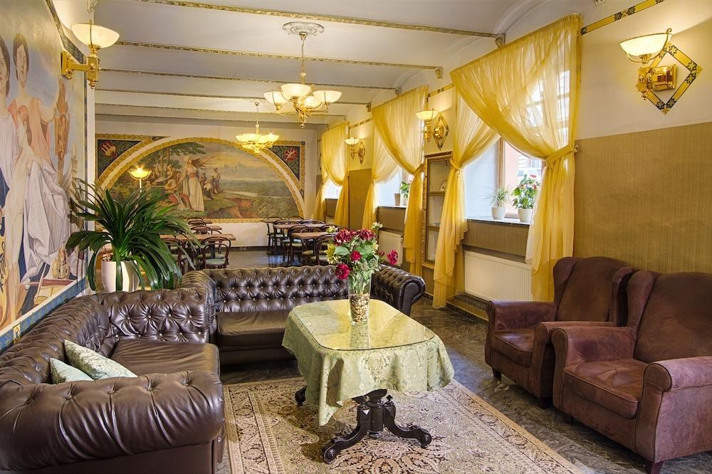 TAURUS HOTEL photo 4