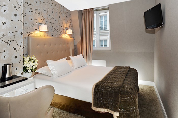 PLAZA ETOILE HOTEL photo 1