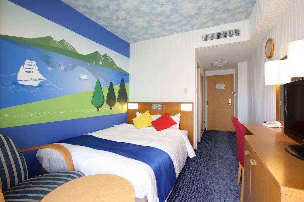 Oriental Hotel Universal City photo 2