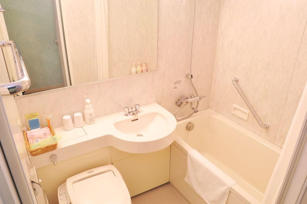 Oriental Hotel Universal City photo 4