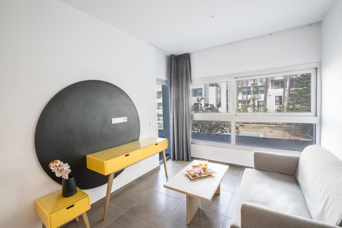 ANTHEA HOTEL APARTMENTS photo 2