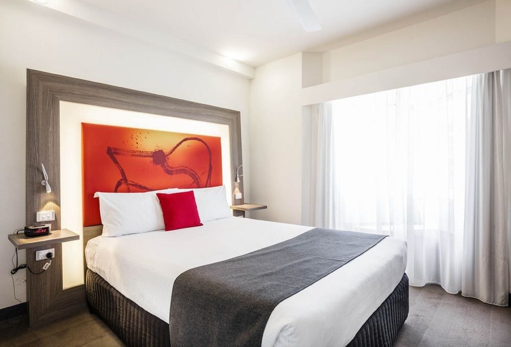 NOVOTEL DARWIN CBD