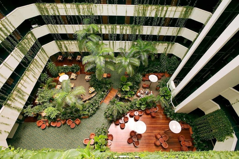 NOVOTEL DARWIN CBD photo 3