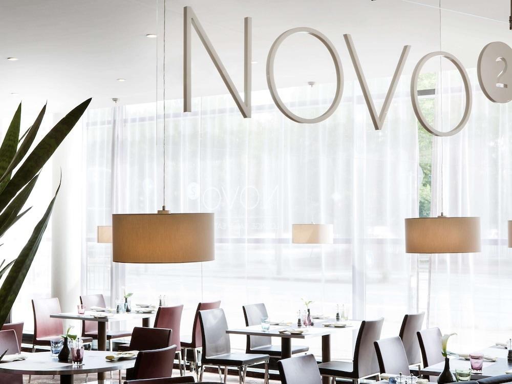 Novotel Hamburg City Alster photo 2