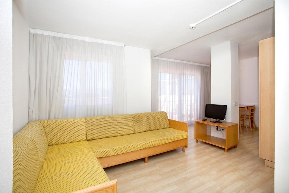 Ancora Salou Apartamentos photo 4