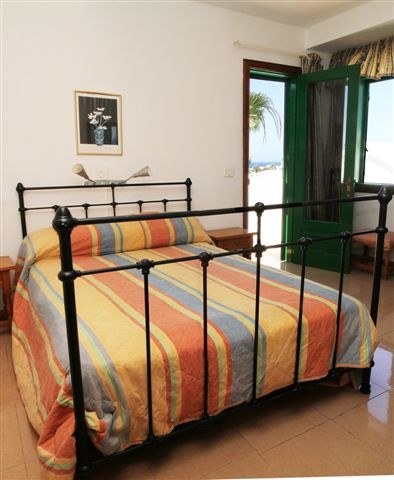 LAS ACACIAS photo 1