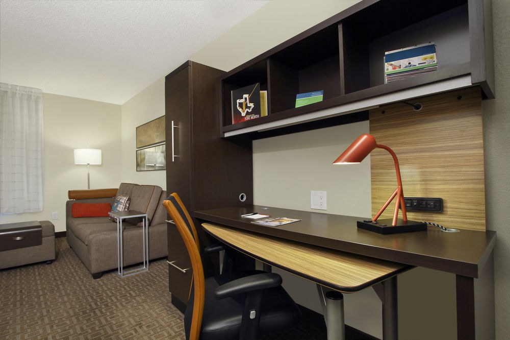 TOWNEPLACE SUITES FORT WORTH SOUTHWEST/TCU AREA photo 2
