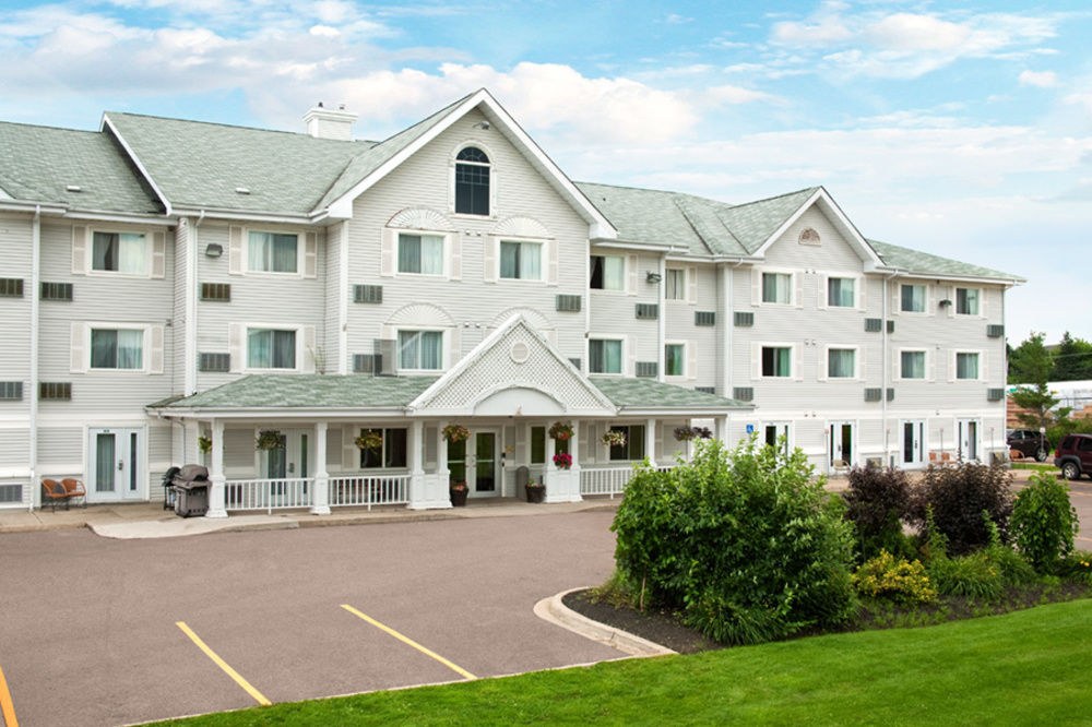 TRAVELODGE SUITES MONCTON photo 1