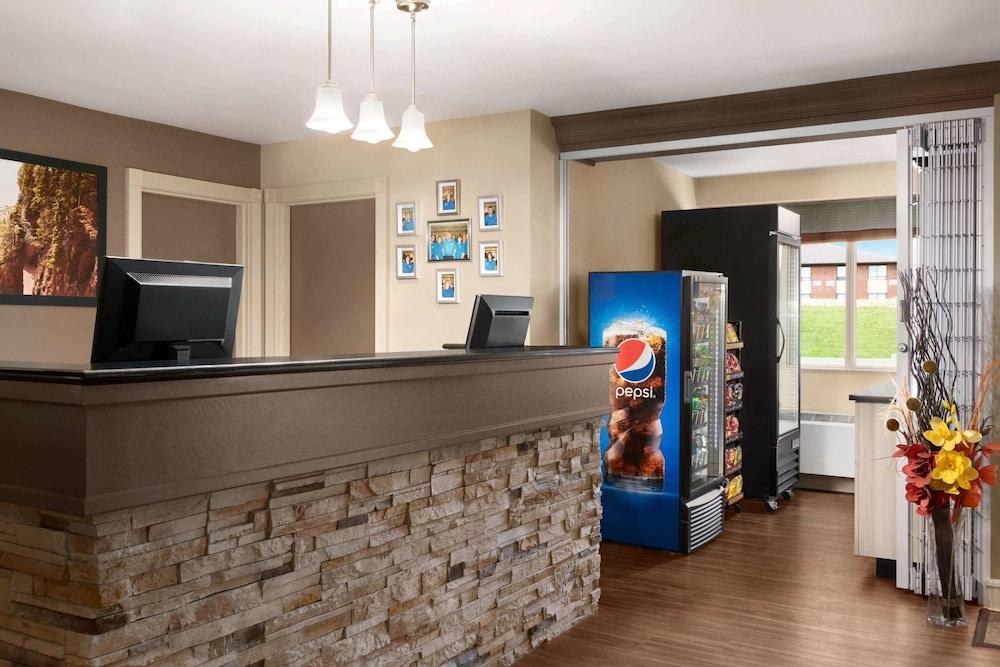 TRAVELODGE SUITES MONCTON photo 4