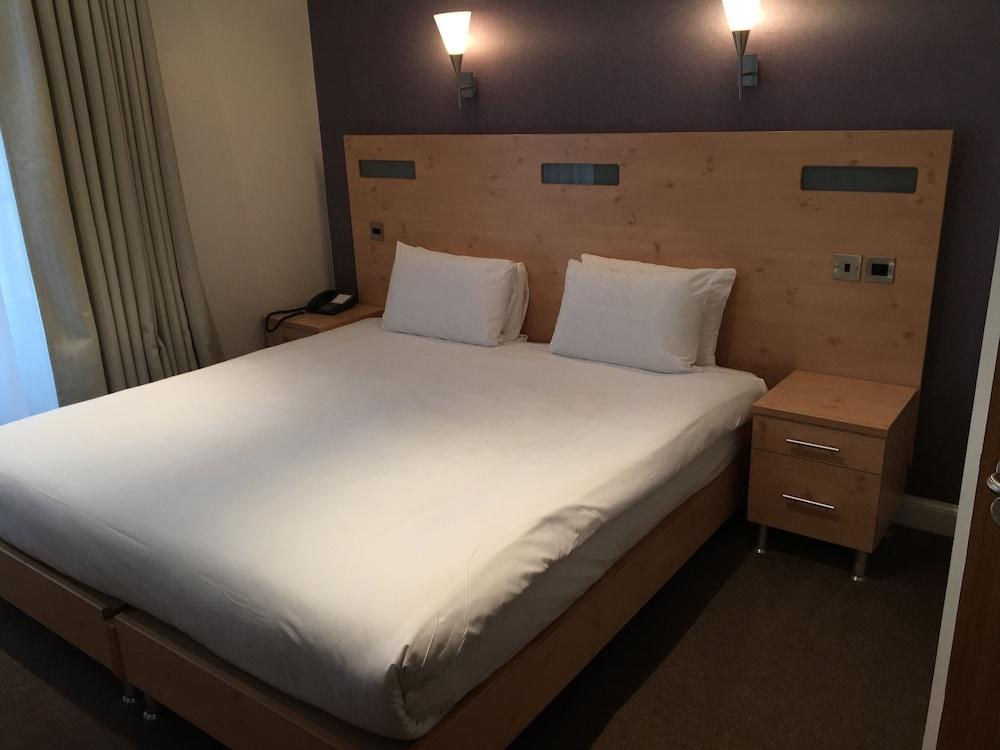 ARTTO HOTEL photo 2