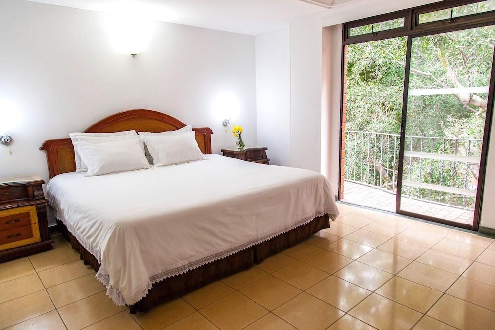 CASA LAURELES HOTEL photo 3