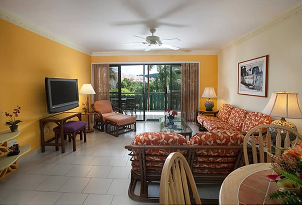 COLONY COVE BEACH RESORT photo 3
