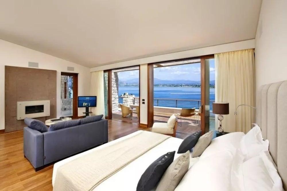 NAFPLIA PALACE HOTEL & VILLAS photo 4