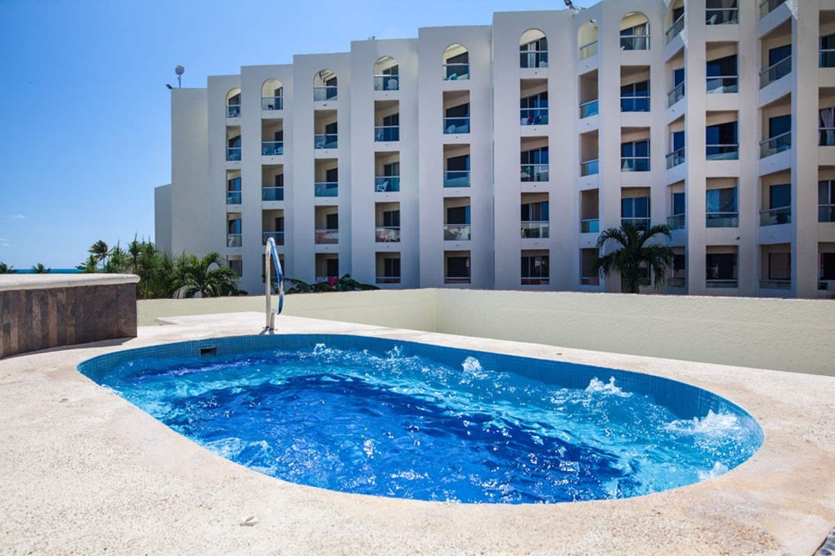 AQUAMARINA BEACH CANCUN photo 2