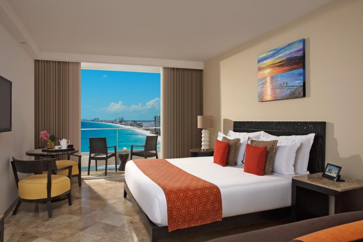 KRYSTAL CANCUN photo 3