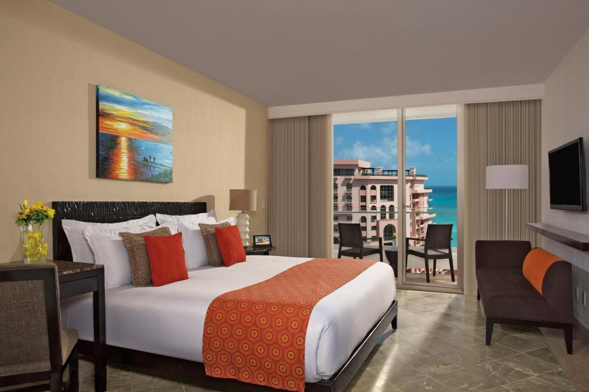 KRYSTAL CANCUN photo 4