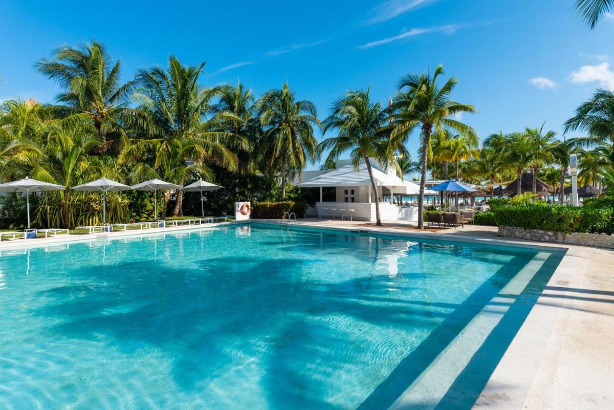 PRESIDENTE INTERCONTINENTAL CANCUN RESORT photo 1
