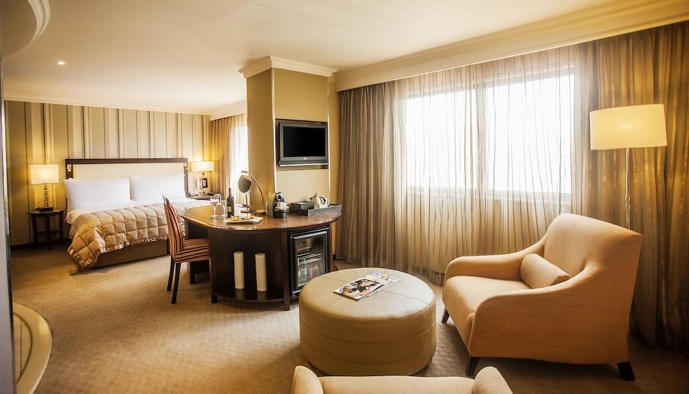 SOUTHERN SUN PRETORIA photo 3