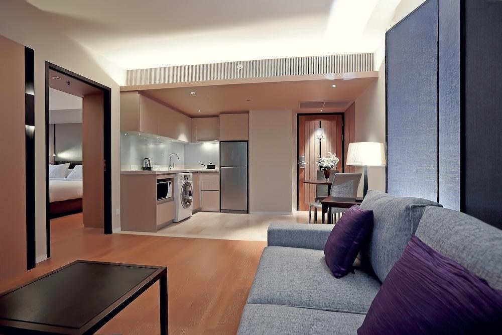ARCADIA SUITES PLOENCHIT BANGKOK BY COMPASS HOSPITALITY photo 2