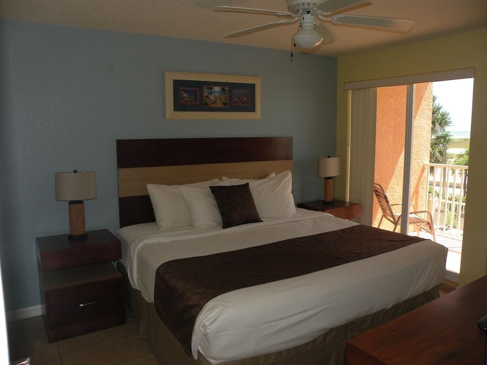 Surf Beach Resort by Sunsational Beach Rentals photo 2