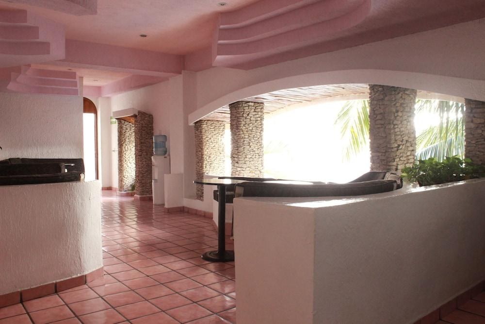 ANTILLANO CANCUN photo 2