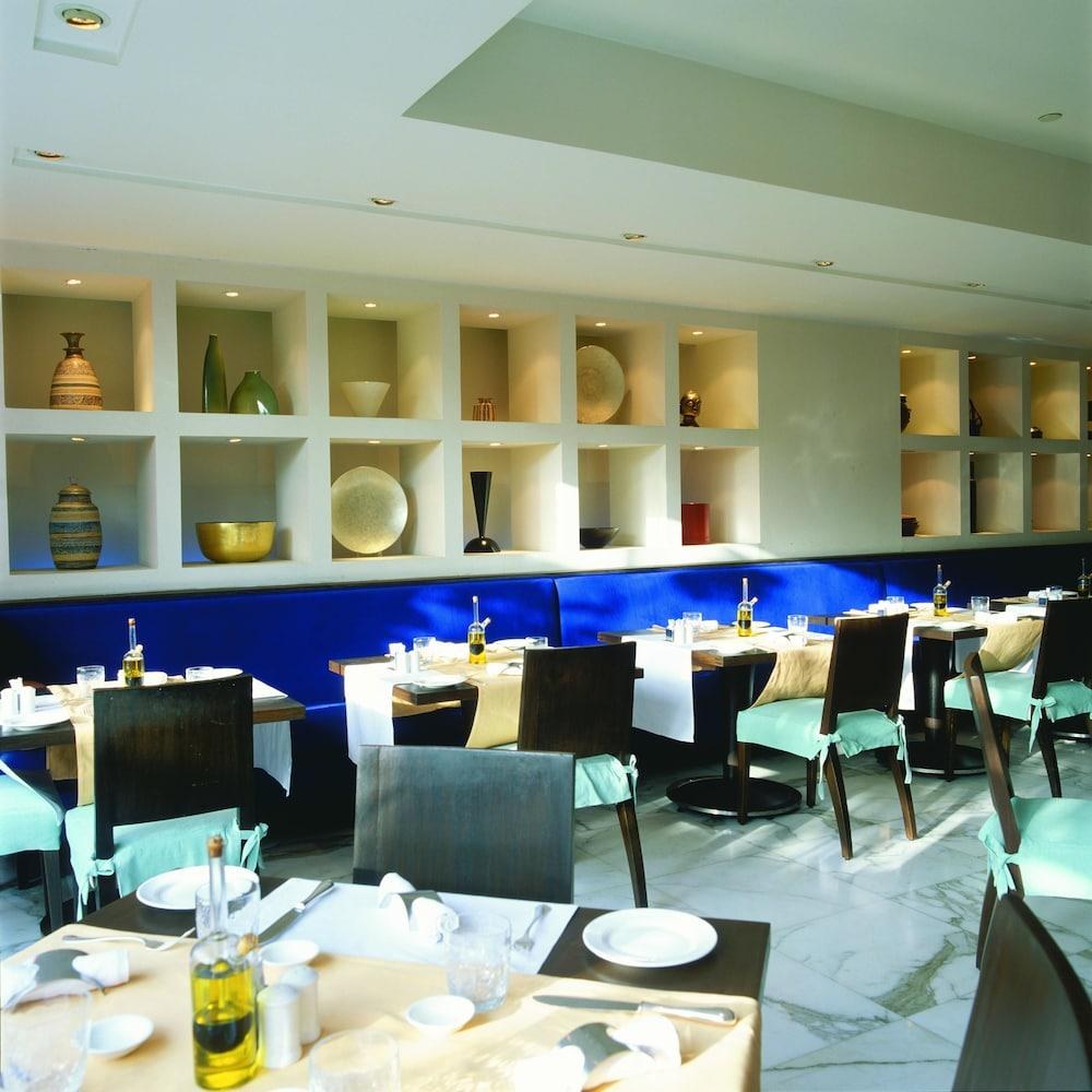 TRIDENT NARIMAN POINT photo 2