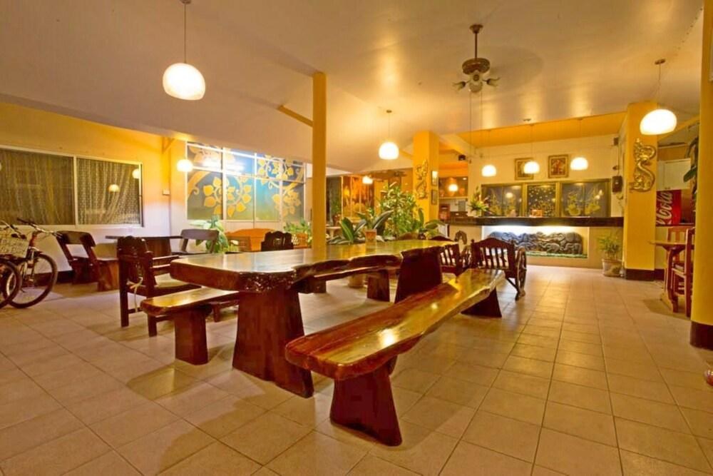 Luck Thai Hotel photo 4