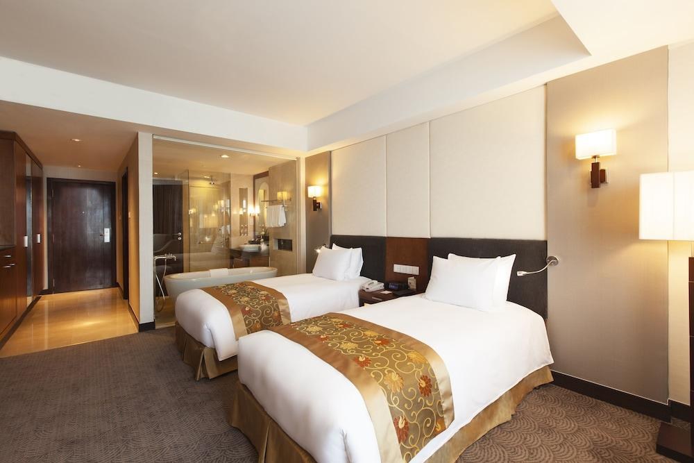 Hyatt Regency West Hanoi photo 3