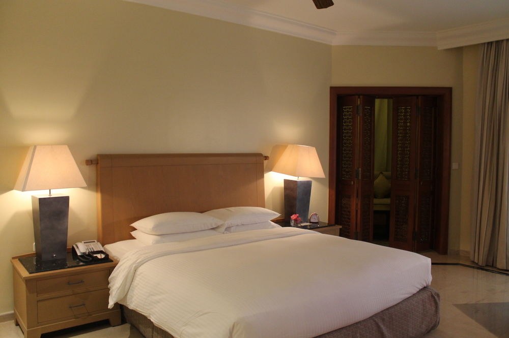 HYATT REGENCY photo 1