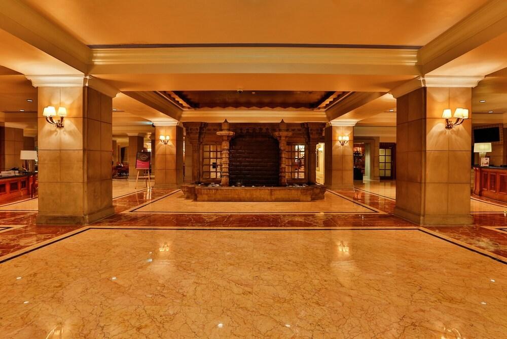 Crowne Plaza Chennai Adyar Park photo 4