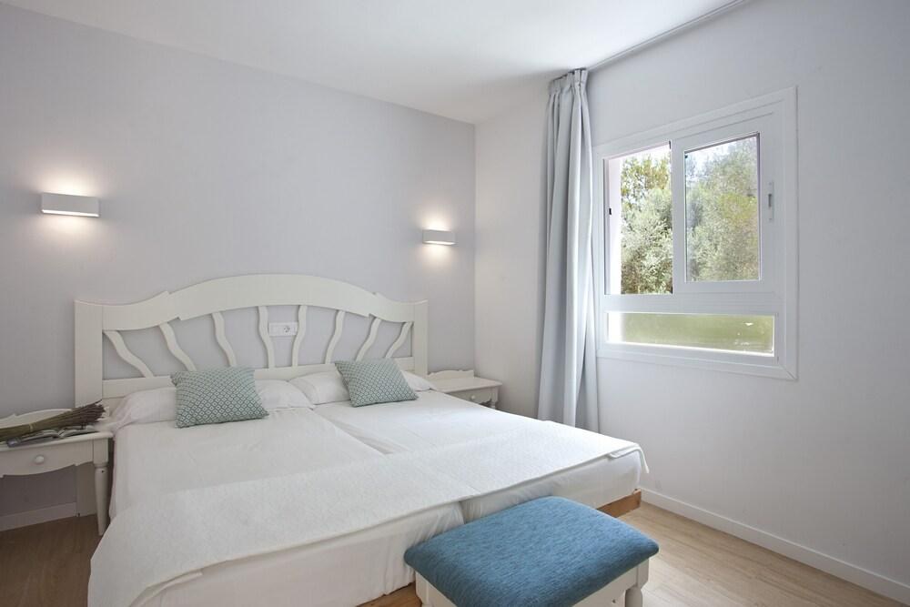 APARTAMENTOS EUROPA photo 1