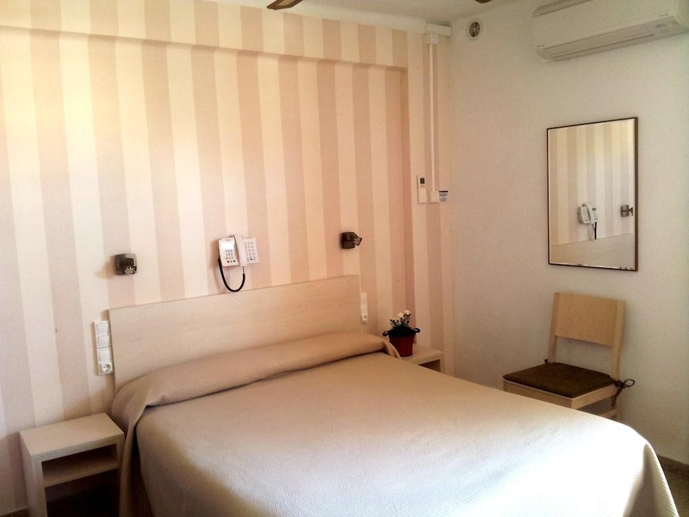 HOTEL TRAMONTANA